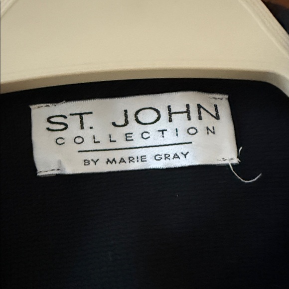 Old Money St. John By Marie Gray Black Santana Knit Jacket Gold Crest Buttons - Picture 5 of 8